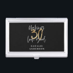 Caja Para Tarjetas De Visita Haciendo que 30 se vea bien celebración de cumplea<br><div class="desc">Celebra tu 30 cumpleaños con estilo con este efecto negro,  blanco y dorado 30 y fabuloso diseño de cumpleaños. Diseño moderno con texto de guión y gráficos en negrita. Cambie el color al personalizar. Parte de una colección.</div>