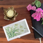 Caja Para Tarjetas De Visita Lirio blanco<br><div class="desc">Lirio blanco es un pincel de estilo tradicional chino "gongbi". Acuarela y tinta sobre papel de arroz. El lirio se llama 百 合 en chino, que se pronuncia como băi hé, que tiene el significado simbólico de "unión feliz por cien años". El lirio es la flor del amor en China,...</div>