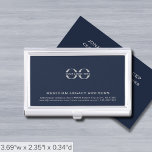Caja Para Tarjetas De Visita Logotipo de Personalizado simple<br><div class="desc">Aumente su juego de red con este funda de tarjetas de visita simple, elegante y profesional. El fondo azul marino presenta su logotipo, nombre de la empresa, dirección, información de contacto y sitio web en tipografía gris clásica en los tercios inferiores, añadiendo un toque de sofisticación a sus interacciones comerciales....</div>