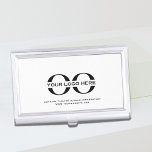Caja Para Tarjetas De Visita Logotipo Empresa Empresa Minimalista Blanco<br><div class="desc">Una sencilla plantilla de negocio blanca y personalizado en un estilo minimalista moderno que se puede actualizar fácilmente con el logotipo y el texto de su empresa. Diseñado con una imagen horizontal del logotipo (2560 x 1440 px), puede realizar el personalizar cambiando el texto y la imagen utilizando los campos...</div>