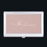 Caja Para Tarjetas De Visita Moderno Monograma Elegante Caligrafía Personalizad<br><div class="desc">Moderno portador de tarjetas de visita monograma personal con caligrafía de escritura moderna y diseño de tipografía minimalista. Esta es la versión de marfil/rubor.</div>