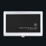 Caja Para Tarjetas De Visita Monograma clásico mínimo negro<br><div class="desc">Diseño de monograma minimalista con medallón de monograma clásico en bloque en un tipo de letra clásico con nombre y título personalizados sobre un sencillo fondo negro. Personalice el producto para su personalizado.</div>