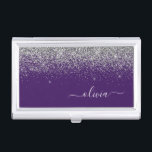 Caja Para Tarjetas De Visita Monograma de Purpurina de color morado plateado Gi<br><div class="desc">Purpurina de guion morado y plateado Monograma Nombre titular de tarjeta de visita. Esto hace que el dulce perfecto cumpleaños 16,  boda,  ducha de novia,  aniversario,  ducha de bebé o fiesta de soltera sea regalo para alguien que ama el lujo glam y los estilos de moda.</div>