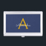 Caja Para Tarjetas De Visita Navy Blue Gold Modern Script Girly Monograma Nombr<br><div class="desc">Monograma de Navy Blue y Gold Simple Script Nombre titular de la tarjeta de visita. Esto hace que el dulce perfecto cumpleaños 16,  boda,  ducha de novia,  aniversario,  ducha de bebé o fiesta de soltera sea regalo para alguien que ama el lujo glam y los estilos de moda.</div>