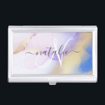 Caja Para Tarjetas De Visita Nombre personalizado Monograma color de agua púrpu<br><div class="desc">Personaliza fácilmente este estilo glamoroso de pintura de acuarela lila abstracta y el fondo falso de pulverización dorada con tus detalles personalizados.</div>