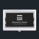 Caja Para Tarjetas De Visita Oscuridad profesional enmarcada plata de las<br><div class="desc">Tenedor profesional enmarcado plata de la tarjeta de visita de las iniciales del monograma.</div>