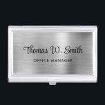 Caja Para Tarjetas De Visita Plata profesional con guión moderno<br><div class="desc">Moderno funda profesional de tarjetas de negocios plateadas de plata con su nombre en un elegante guión en negrita. Agregue el título de su trabajo en una tipografía simple.</div>
