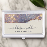 Caja Para Tarjetas De Visita Purpurina del Glam de oro púrpura irlandés<br><div class="desc">Estuche de la tarjeta de visita del Purpurina de oro púrpura irlandés. Este diseño presenta un estilo de letra con un estilo de escritura de firma elegante que se encuentra en un bonito fondo brillante iridiscente moderno. Perfecto para un salón de belleza,  peluquería,  maquillador o cosmetólogo.</div>