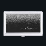 Caja Para Tarjetas De Visita Purpurina negro plateado Script Monograma Nombre d<br><div class="desc">Titular de la tarjeta de visita de un monograma de Purpurina de espuma negro y plateado. Esto hace que el dulce perfecto cumpleaños 16,  boda,  ducha de novia,  aniversario,  ducha de bebé o fiesta de soltera sea regalo para alguien que ama el lujo glam y los estilos de moda.</div>
