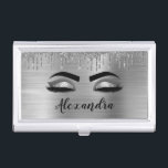 Caja Para Tarjetas De Visita Purpurina plateado Sparkle Eyelashes Monograma Nom<br><div class="desc">Purpurina de espuma metálica de Relieve metalizado de imitación plateado Cepillado Nombre de monograma Metalizado y pestañas iniciales (pestañas), Extensiones de pestañas y Soporte de tarjeta de visita para ojos. Esto hace que el dulce perfecto cumpleaños 16, boda, ducha de novia, aniversario, ducha de bebé o fiesta de soltera sea...</div>
