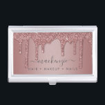 Caja Para Tarjetas De Visita Rosa de lujo Perforaciones de Purpurina de espuma<br><div class="desc">El Rosa Gold Sparkle Purpurina Drips Luxury Business Card Case con un falso purpurina goteando en un lujoso color rosa rosa y rosa dorado sobre un fondo clásico de estilo metálico. Estás goteando en lujo, así que tus tarjetas de visita también deberían serlo. ¡Fácil de personalizar! No dude en ponerse...</div>