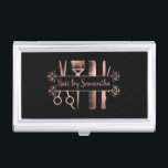 Caja Para Tarjetas De Visita Rosa Gold Hair Stylist Personalizado<br><div class="desc">Este diseño puede ser personalizado en el área proporcionada cambiando la foto y/o el texto. O puede personalizarse eligiendo la opción de hacer clic en el personalizar y borrar o cambiar el color del fondo, agregar texto, cambiar el color o estilo del texto o eliminar el texto para un diseño...</div>