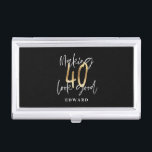 Caja Para Tarjetas De Visita Tipografía moderna en blanco y negro y en oro por<br><div class="desc">Moderna tipografía en negro y oro 40 cumpleaños. Forma parte de una elegante colección.</div>