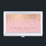 Caja Para Tarjetas De Visita Titular de la tarjeta de visita de Relieve metaliz<br><div class="desc">El moderno y elegante titular de la tarjeta de visita con un falso Relieve metalizado de oro. Tenga en cuenta que este es un falso Relieve metalizado,  no habrá ningún Relieve metalizado real de oro en el punto final. Los elementos coincidentes están disponibles.</div>