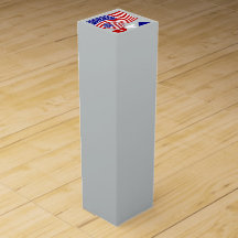 Balón de fútbol con bandera de EE. UU. sobre fondo