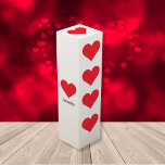Caja Para Vino Corazones rojos en blanco - El día de San Valentín<br><div class="desc">Corazones rojos en blanco - Caja de vinos El día de San Valentín personalizada, con ambos nombres personalizados. Haga clic en la imagen para personalizar rápida y fácilmente. Garantía de devolución de 30 días. Red Hearts on White - Caja de El día de San Valentín personalizada, creada por el artista...</div>