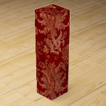 Caja Para Vino Damasco de Vintage Rojo y Oro Crimson<br><div class="desc">Vintage terciopelo crimson rojo y falso Relieve metalizado dorado damasco floral caja de vino.</div>