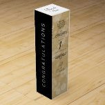 Caja Para Vino Elegante 1er aniversario de Boda de papel<br><div class="desc">Añada un toque especial a las celebraciones del primer aniversario del boda con esta caja de regalo conmemorativa del vino. Elegante serif negro y sans serif grabados con confeti hexagonal en un fondo de papel envejecido añaden un toque memorable para esta ocasión especial y un hito. Personalizar con los nombres...</div>