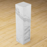 Caja Para Vino Elegante Monograma simple de Gris de Piedra de Már<br><div class="desc">Si necesitas más personalización,  por favor,  no dudes en enviarme un mensaje a yellowfebstudio@gmail.com.</div>