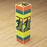 Caja Para Vino Personalizar de figuras de desplazamiento<br><div class="desc">Caja de botellas de personalizar para ocasiones y eventos especiales. Estilo: Etiqueta de botella de vino (8, 9 cm x 10, 2 cm) personalizar fácilmente una botella de vino y hazla 100% propia añadiendo una etiqueta. Ideal para bodas, despedidas de soltero y fiestas de cumpleaños. Dimensiones: 3, 5" x 4";...</div>