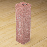 Caja Para Vino Purpurina de oro rosa y monograma de espuma<br><div class="desc">Oro rosa y gris carbón de carbón rosa (gris) Purpurina de imitación y elegante caja de regalo de vino. Esta Caja de Regalo de Vino puede ser personalizada para incluir su nombre inicial y de primera y hace un gran cumpleaños,  fiesta de soltera,  regalo de ducha de novia.</div>