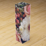 Caja Para Vino Ramo romántico de la flor<br><div class="desc">Flores rosadas suaves del rosa y blancas en ramo romántico en los productos y los favores del fiesta,  ideales para los bodas.</div>