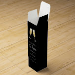 Caja Para Vino Saludos para amar la tostada de champán Boda Wi-Fi<br><div class="desc">Estas modernas y elegantes cajas de regalo de Cheers to Love, de color negro clásico, para bodas, aniversarios, fiestas de compromiso, fiestas de soltero y otros eventos especiales, incluyen dos brillantes copas de champán en un brindis para amar a un boda o un aniversario boda. Personalice este artículo con sus...</div>