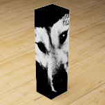 Caja Para Vino Wolf Pup Wine Box Guay Sled Dof Pup Art Box<br><div class="desc">Caja de vinos Wolf Pup Cajón de perro Cajas de arte regalo personalizadas Caja de joyas Keepsakes Personalizable Wolf Dog Cajas Keepsake Cajas de perro Lover regalos Husky Recuerdos para hombres, mujeres, niños, Chicas hacen clic en "Personalizar" para añadir más tipos de texto elegir tipos y colores Personalizados personalizados Husky...</div>