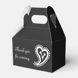 Cajas de Favor con Corazones Paisley Dulces en Neg
