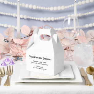 Cajas de regalo de boda en forma de gable en blanc
