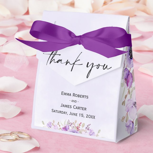 Cajas de regalos de boda con flores moradas (Boda)