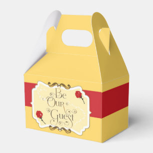 Cajas de regalos de fiesta de cumpleaños con rosa