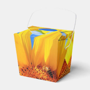 Cajas favoritas de girasol amarillo y abejas