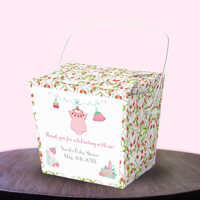 Cajón De Fresa Para Bebé Con Patrón Caja De Favor  (Gift sweetness in strawberry-themed favor boxes, a charming token for guests.)