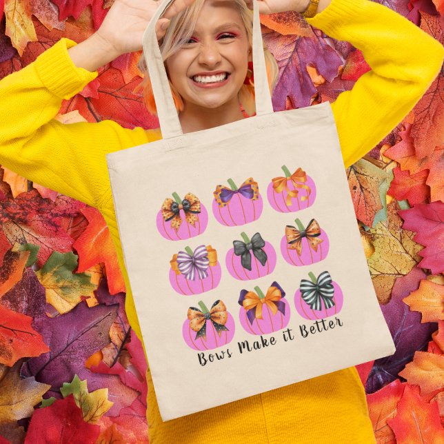 Calabazas rosas con bolsa de tocador cuadrada de C (This item is for display purposes only to illustrate the design element.)