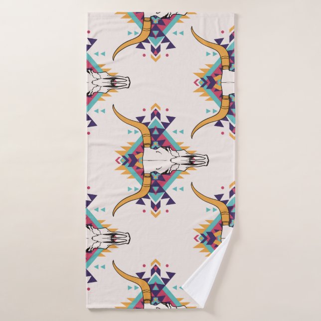 Calavera de toros tribales: Boho Seamless (Toalla de baño)