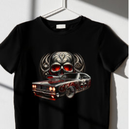 Calavera roja temible con camiseta de coche