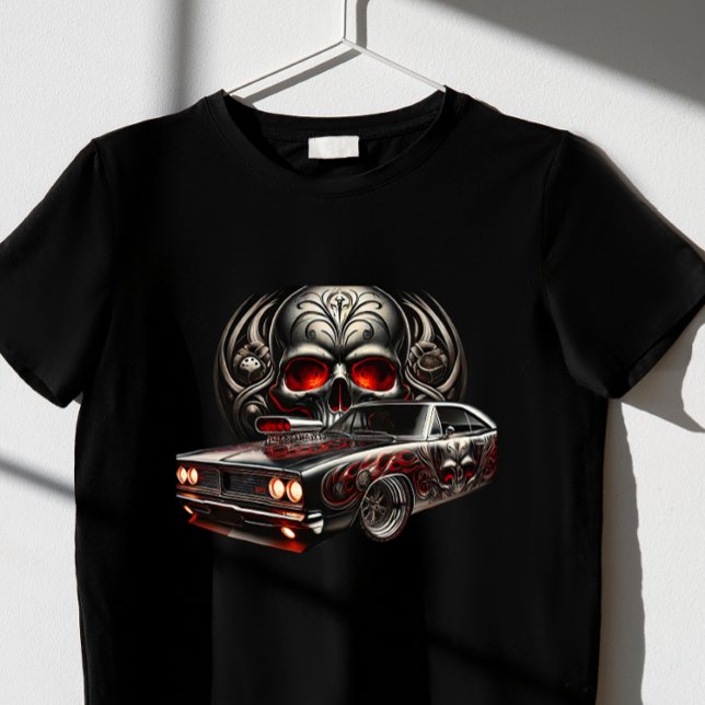 Calavera roja temible con camiseta de coche (Subido por el creador)
