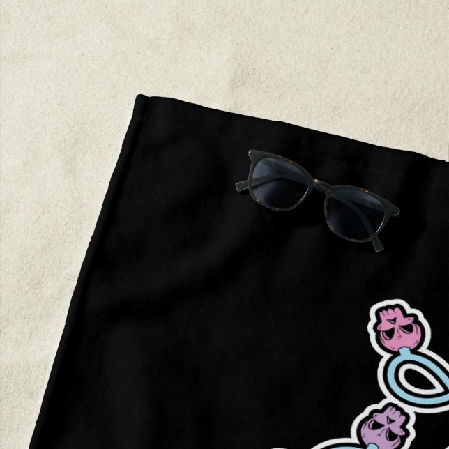 Calaveras góticas toalla de playa de árbol de Navi (In situ)