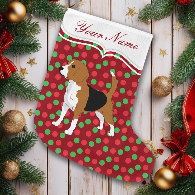 Calcetín Navideño Grande Beagle Dog Navidades Red Dots Personalizados (Red Green Polka Dot Beagle Personalized Christmas Stocking)