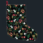 Calcetín Navideño Grande Bonito acuarela Floral Negro Botánico<br><div class="desc">Elegantes y delicadas flores de jardín pintan a mano el diseño negro, con una colección de rosas blancas, margaritas rojas y flores amarillas con varias formas de hojas verdes pintando a mano, sobre un sólido fondo de color negro. Una naturaleza botánica especial de arte floral, ideal para una decoración de...</div>