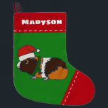 Calcetín Navideño Grande Cerdo de Guinea en Santa Hat personalizado<br><div class="desc">Este lindo conejillo de indias está listo para Navidades con su sombrero de Santa y bufanda festiva. Esta media está lista para ser personalizada con un nombre en la parte superior en letras en negrita y blanco.</div>