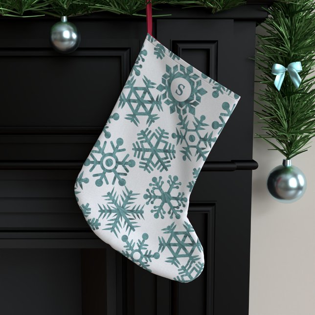 Calcetín Navideño Grande Monograma del patrón de copo de nieve verde azulad (Retro snowflake pattern stocking with space for your initial)