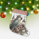 Calcetín Navideño Grande Saludos de Parakeet Lanterns Seasons<br><div class="desc">Captura de la dulce y elegante elegancia de un hermoso paracaídas en medio de linternas vintage con un hermoso ramo de Navidades,  con pinecones,  poinsettia,  plumas,  bayas y Navidades. Una reserva perfecta para los amantes de las aves.</div>