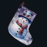 Calcetín Navideño Grande Winter Forest Snowman | Morado<br><div class="desc">Añada un toque festivo a su manto de chimenea esta temporada navideña con un violeta Navidades de invierno del bosque de invierno. El diseño de Stocking design incluye un lindo muñeco de nieve con un bonito sombrero superior y una bufanda parados en una escena del bosque invernal con caída de...</div>