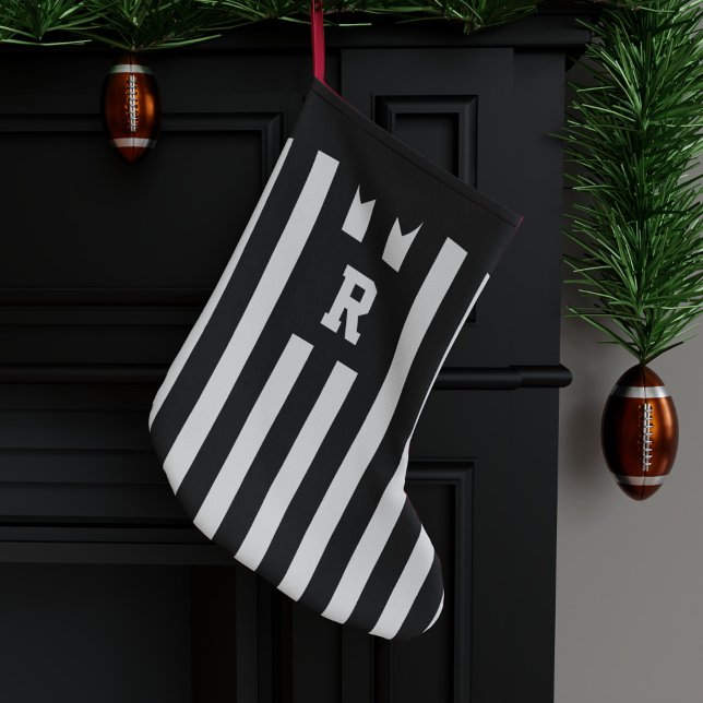 Calcetín Navideño Pequeño Árbitro del tema del fútbol a rayas (Suitable for dads that like fair play at christmas time)