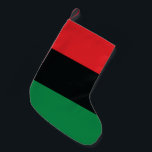 Calcetín Navideño Pequeño Bandera roja, negra y verde<br><div class="desc">Los 3 colores panafricanos de la bandera representan: RED: la sangre que une a todas las personas de ascendencia africana negra, y derramada por la liberación; NEGRO: personas negras cuya existencia como nación, aunque no como estado-nación, se afirma por la existencia de la bandera; y VERDE: la abundante riqueza natural...</div>