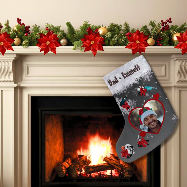Calcetín Navideño Pequeño Black Gray Dad Loves Power Tools with Dad's Photos (Funny charcoal gray personalized 'Dad Loves Power Tools' Christmas stocking with faux fur trim )