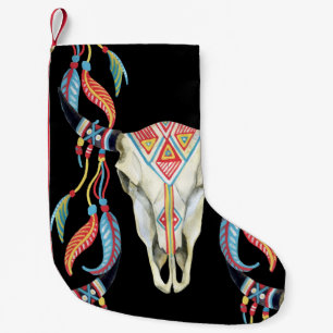 Calcetín Navideño Pequeño Calavera de búfalo: fondo de color de agua negro.