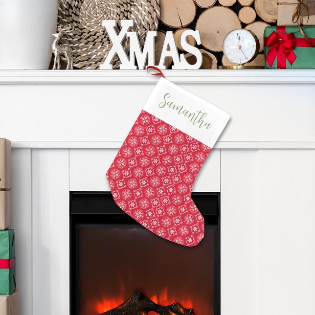 Calcetín Navideño Pequeño Cute caligrafía guión rojo invierno diversión de c (Christmas holiday snowflake red pattern stocking.)